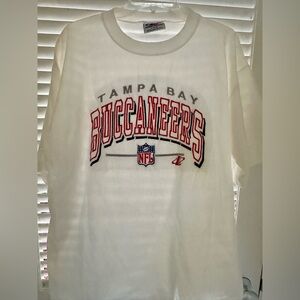 Vintage Tampa Bay Buccaneers T-Shirt